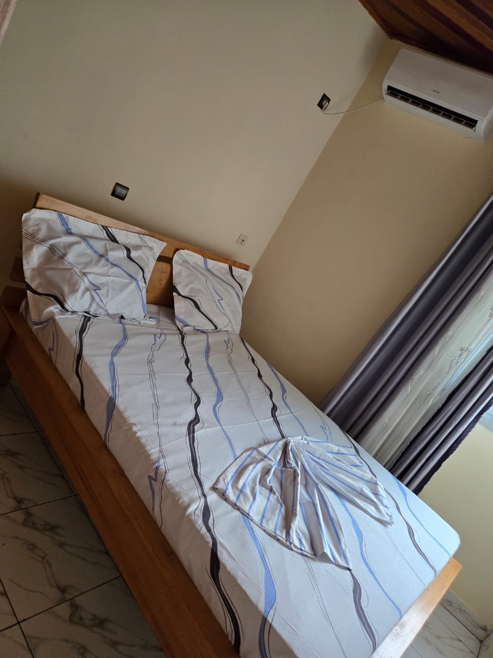 Vue principale Studio 201 meublé à Douala Yassa - Résidence CYMAT